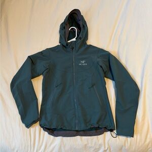 Arcteryx gamma lt Hooded Jacket